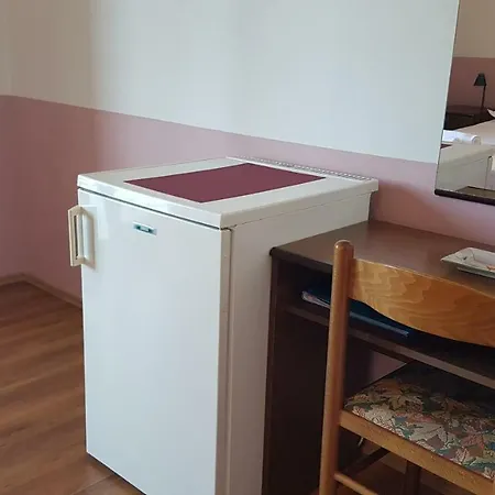 And Caric Apartment Jelsa (Hvar)