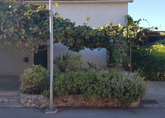 And Caric Apartman Jelsa (Hvar)